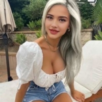 Mia
